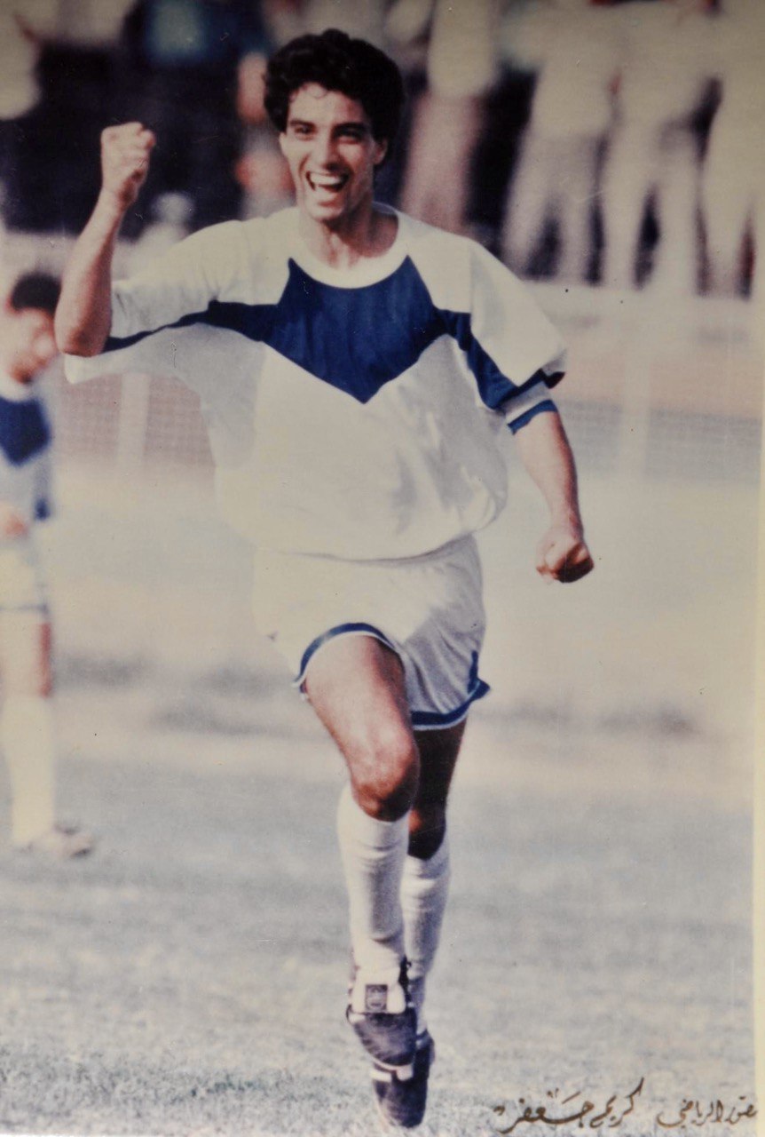 مع نادي الزوراء.jpg